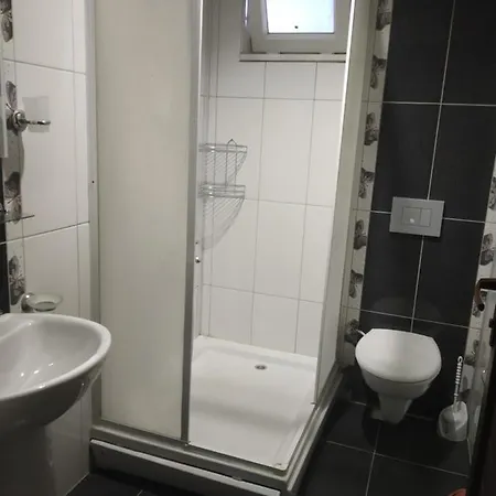 Apartman Elsira Apart Side